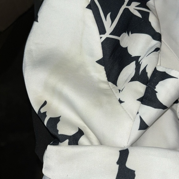 BOW-EMBELLISHED FLORAL-PRINT SATIN MIDI DRESS - Picture 7 of 7